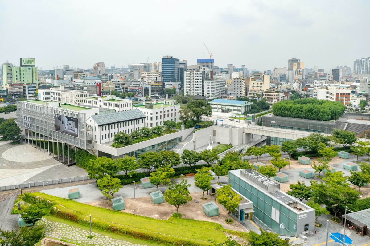 Về chúng tôi